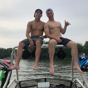 Meet your Posher, Zane